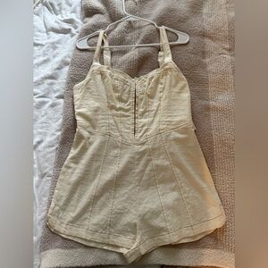 Urban Outfitters Romper Size Large